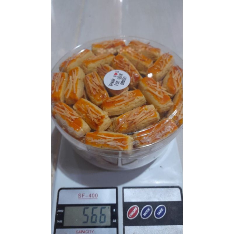 

kuker lebaran langsung produksi 500g lebih