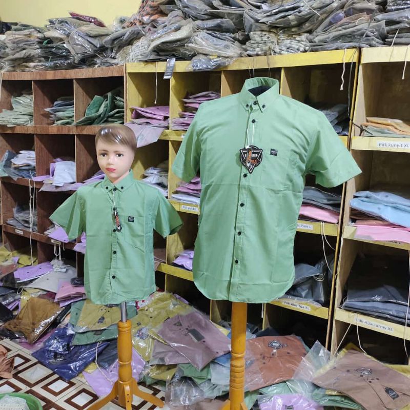 kemeja polos couple ayah dan anak warna sage green
