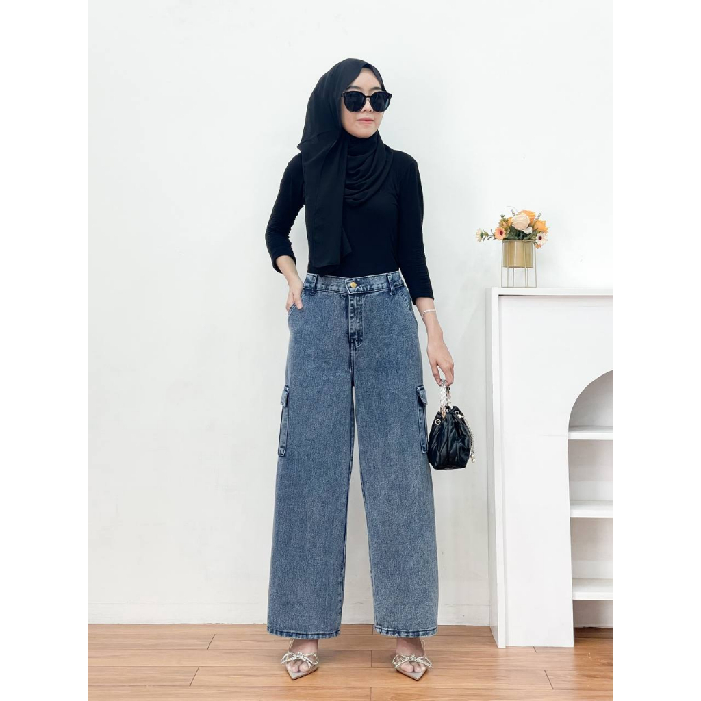 Kulot Jeans Cargo Wanita Kekinian Model Terbaru Size L, XL, XXL BB 40-75kg Bahan Denim Premium