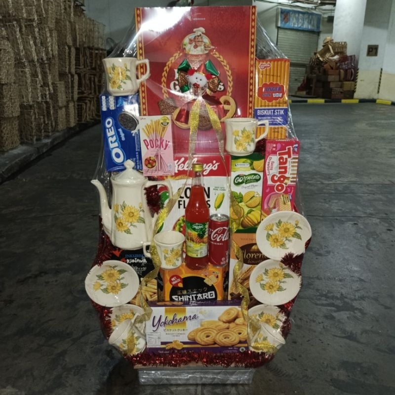 

Parcel Natal , Lebaran, Snack Imlek mix Teko Set