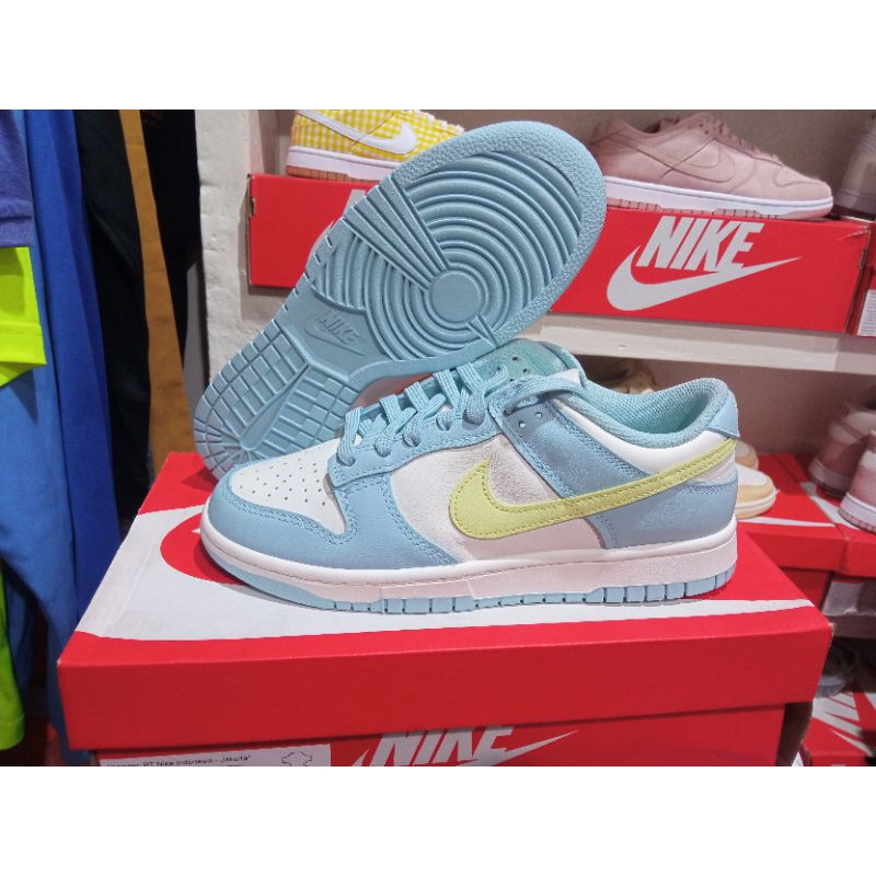 W NIKE DUNK LOW (BIRU MUDA)