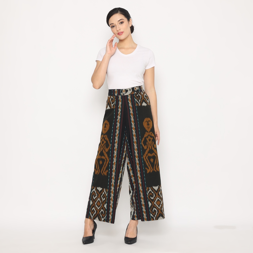 Lyne Halim Celana Tenun Ikat , 8205