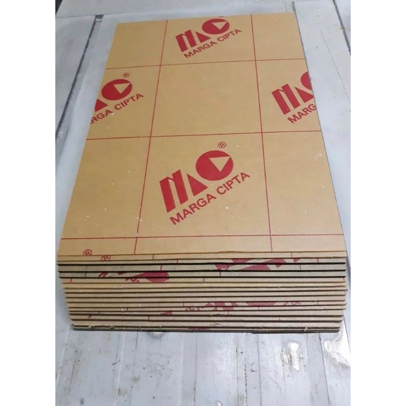 

Akrilik lembaran 3mm UK 50x50 MARGA CIPTA