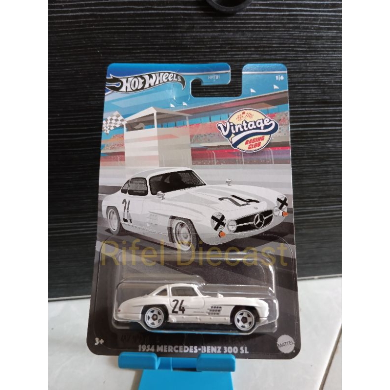 Hot Wheels Vintage Racing Club 2024