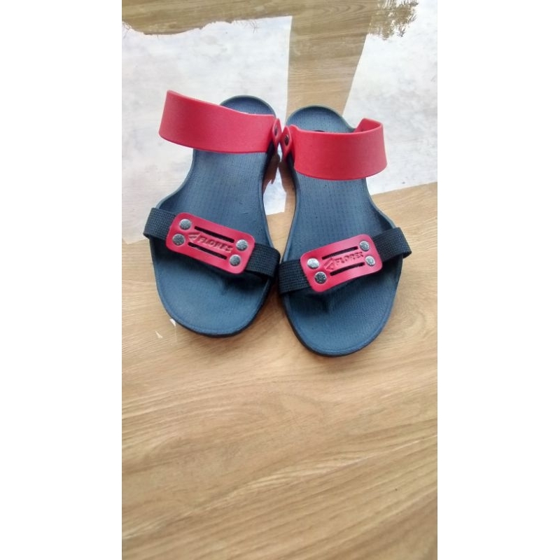 sandal selop cowok kekinian