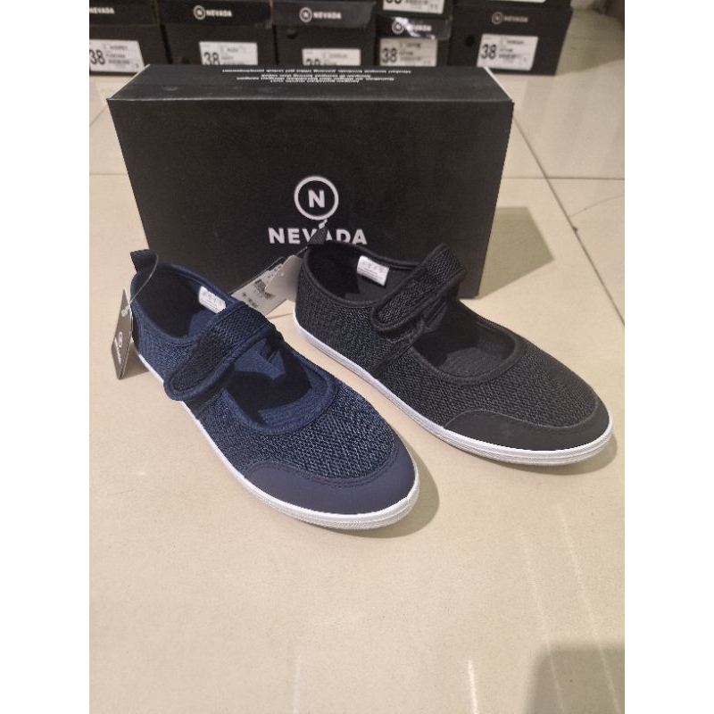 Sepatu Wanita slip On Nevada