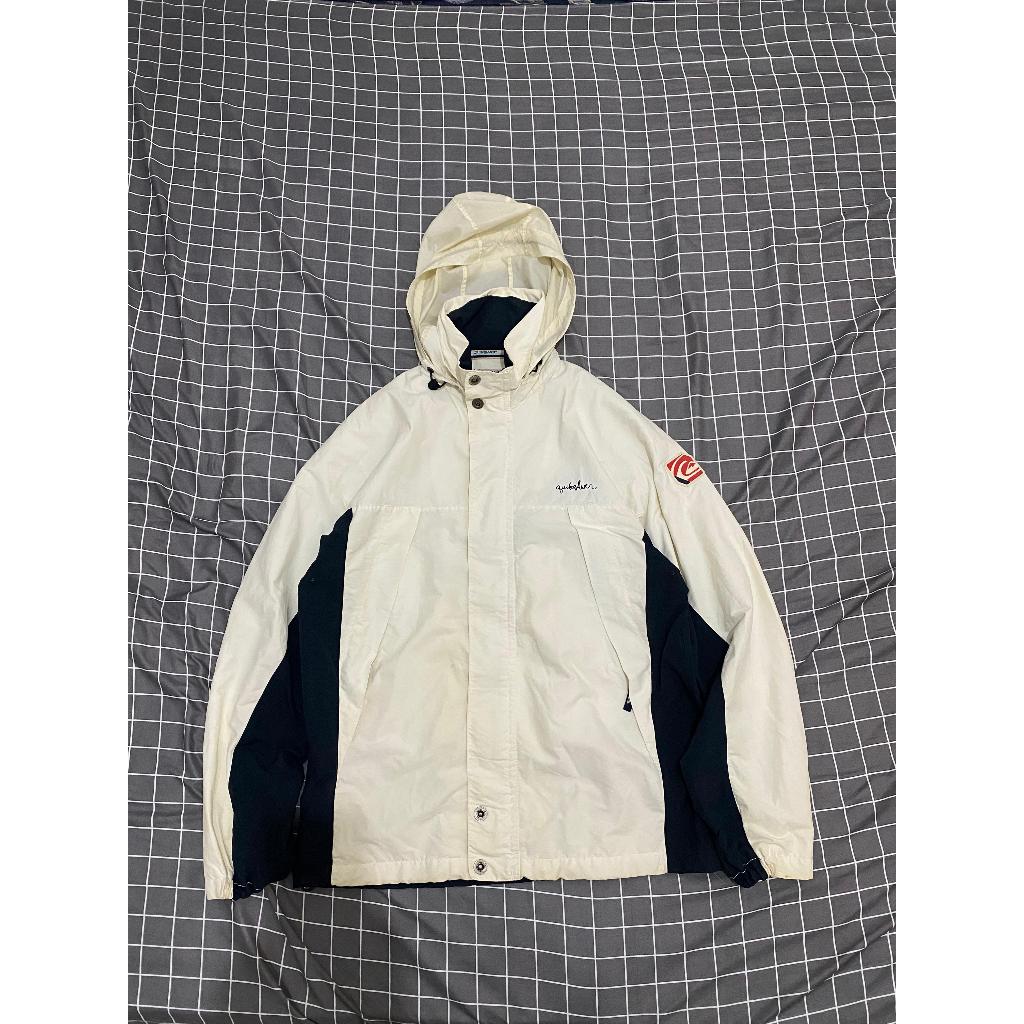 Jaket Outdoor Quiksilver parashut mantab