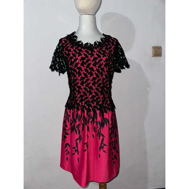 [PRELOVED] Dress by VR2