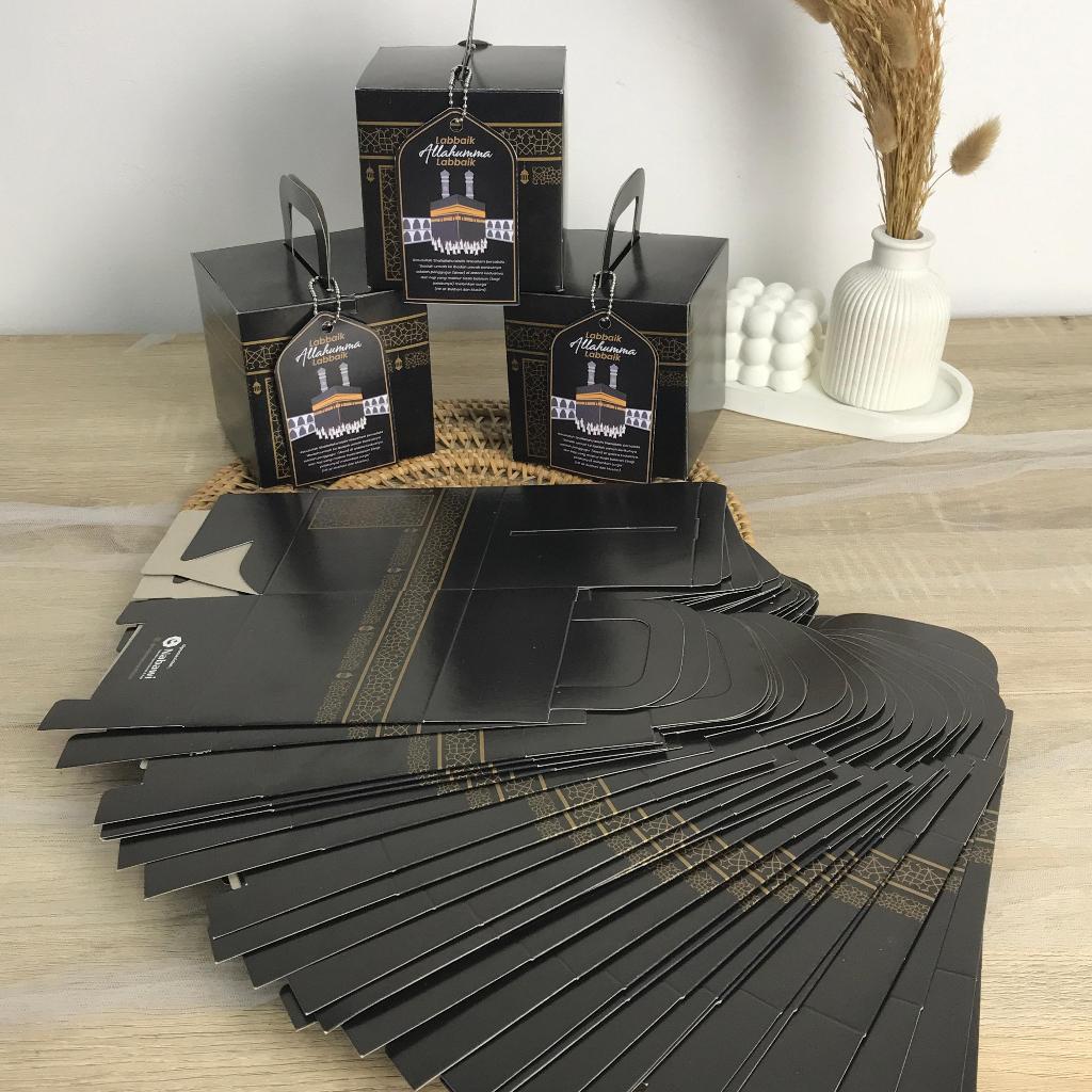 

Box Kardus Kabah Kardus Bentuk Kabah Box Kosong Miniatur Kabah Oleh-Oleh Haji Umroh Nabawi Bandung