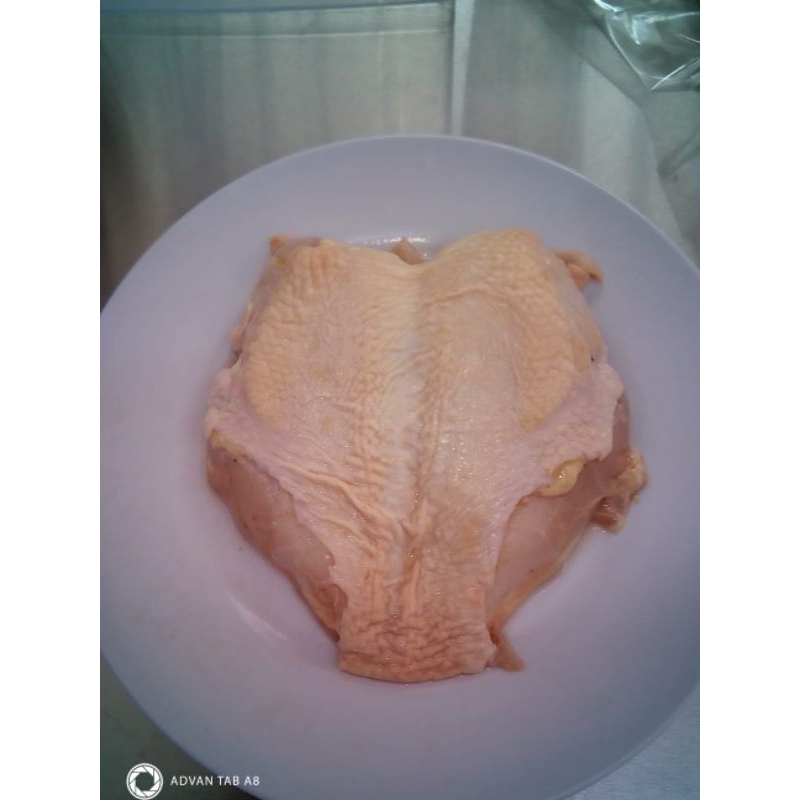 

BREAST SKIN ON/FILLET DADA KULIT