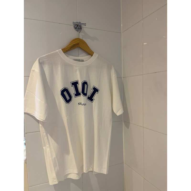 OIOI TSHIRT