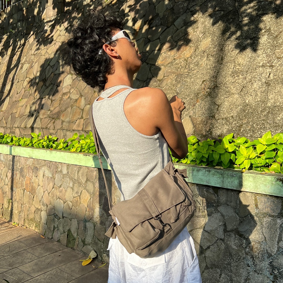 Paling ppular Mney Alter  Megan Y2k Bag  Tas Slempang Kanvas Military Bag 6PY