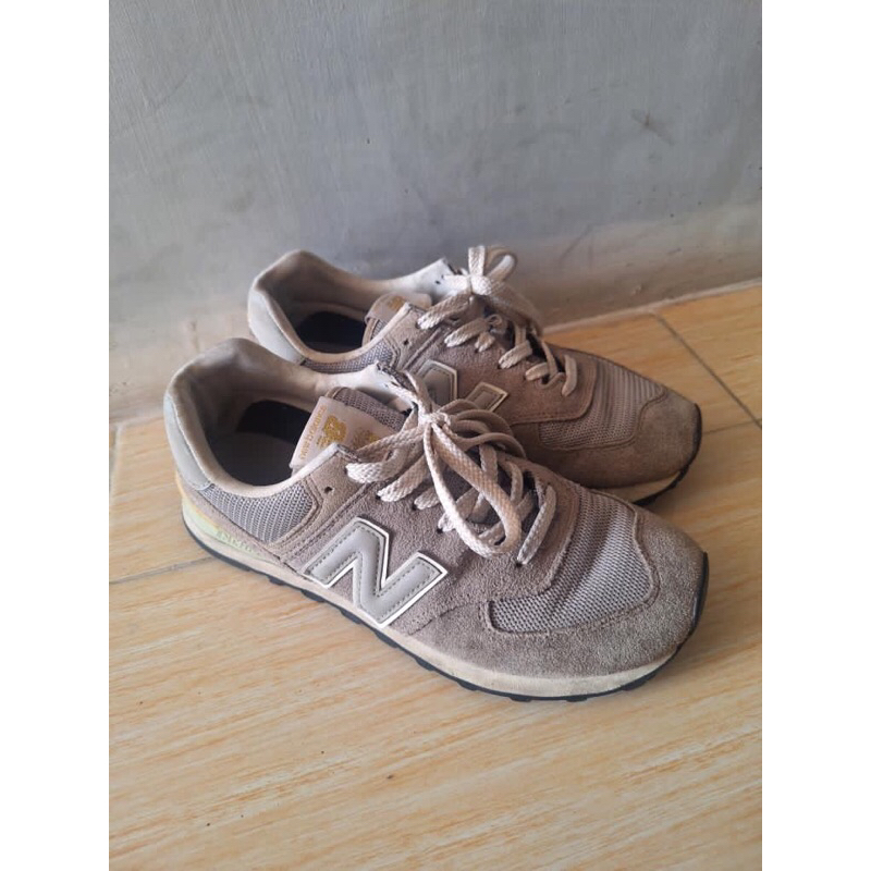 Sepatu N* 574 Classic