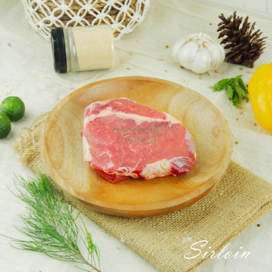 

Sirloin Grass Fed Organic/Daging Sapi Organik Has Luar Wahyu Beef