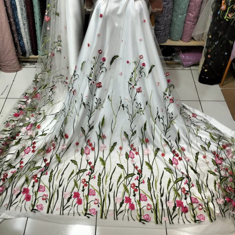 Bahan Tile Bordir Bunga / Bunga Tile Bordir Multicolour