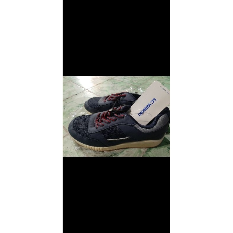 sepatu lc waikiki new