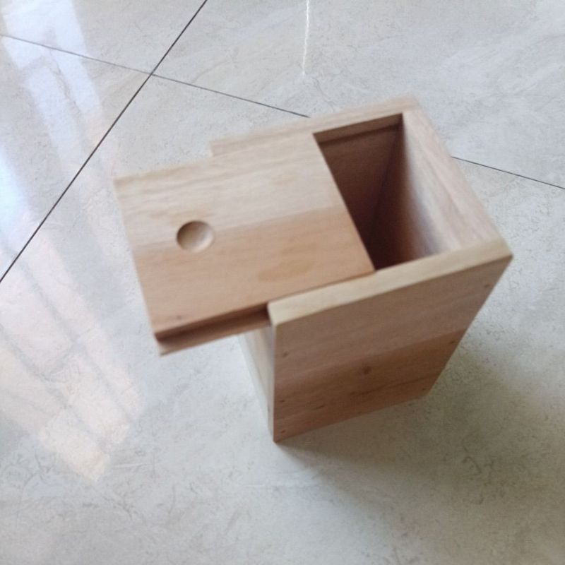 

kotak hampers kotak kayu kotak coklat kotak parfum