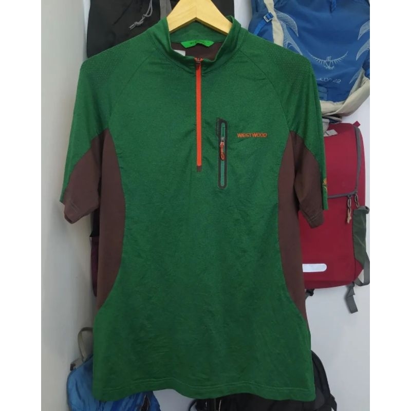 baselayer westwood kaos gunung cakep