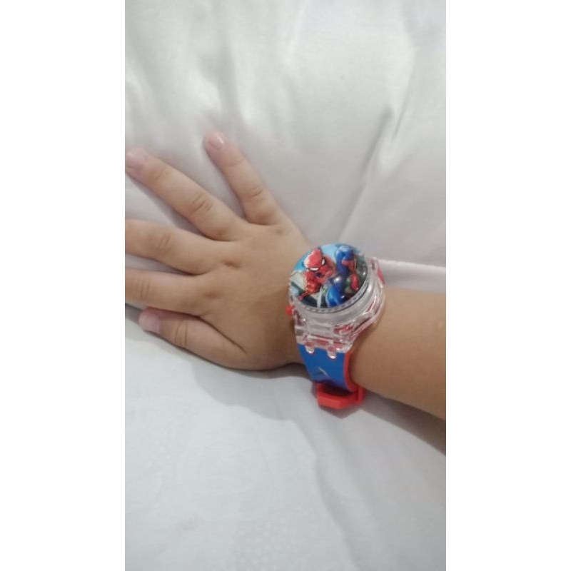 jam tangan anak spiderman