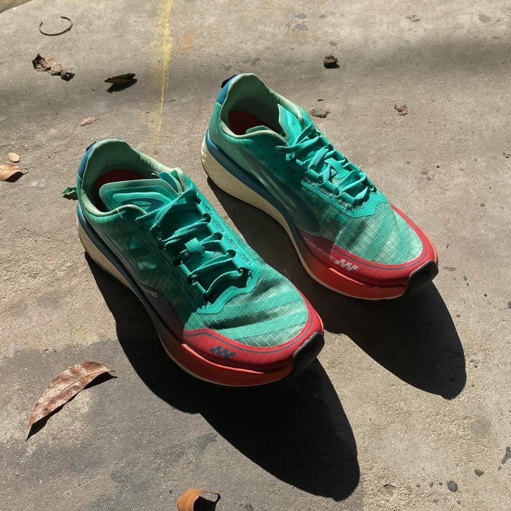 Sepatu 910 Nineten Ultra Ekiden 1.0