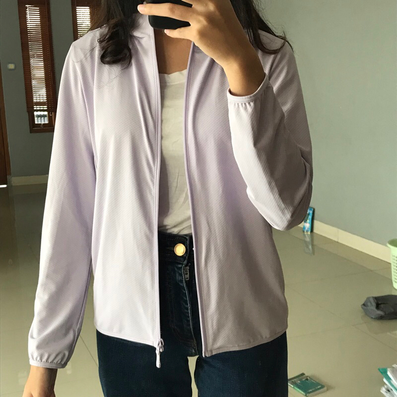 PRELOVED Uniqlo Airism Jacket