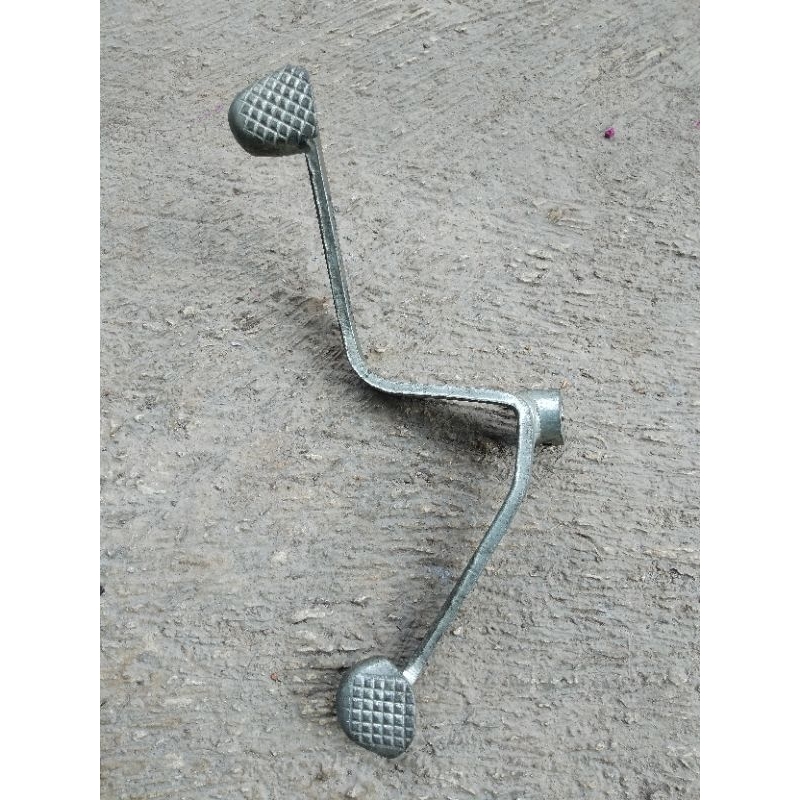 pedal pijakan perseneling pijakan gigik Yamaha v75 elektrik dobel stater