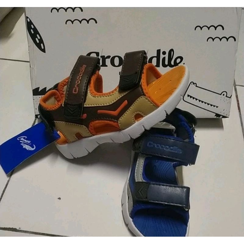 sepatu sandal anak laki laki original brand CROCODILE