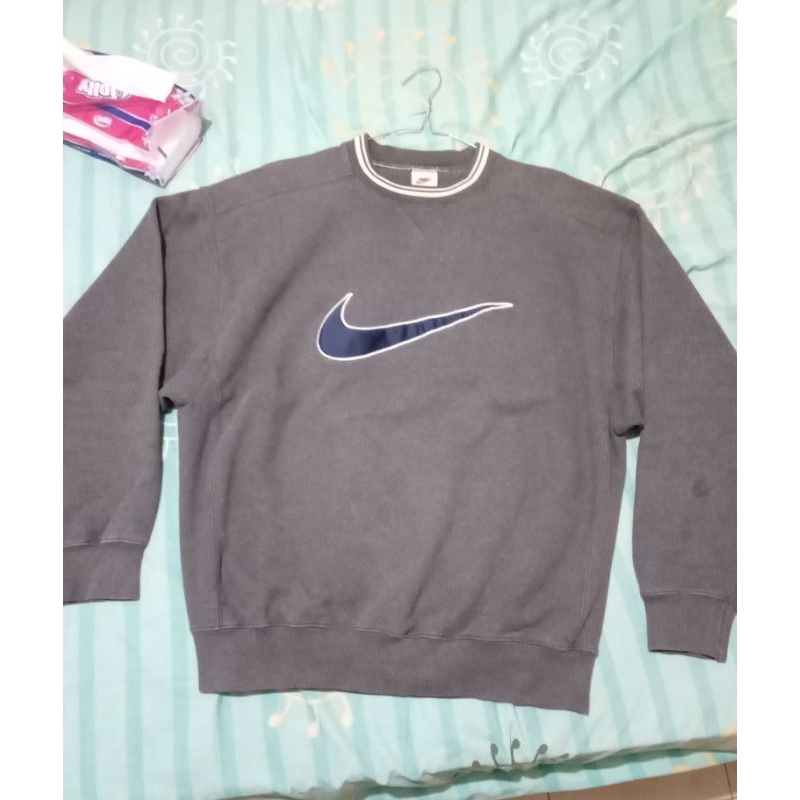 Nike vintage crewneck dark grey