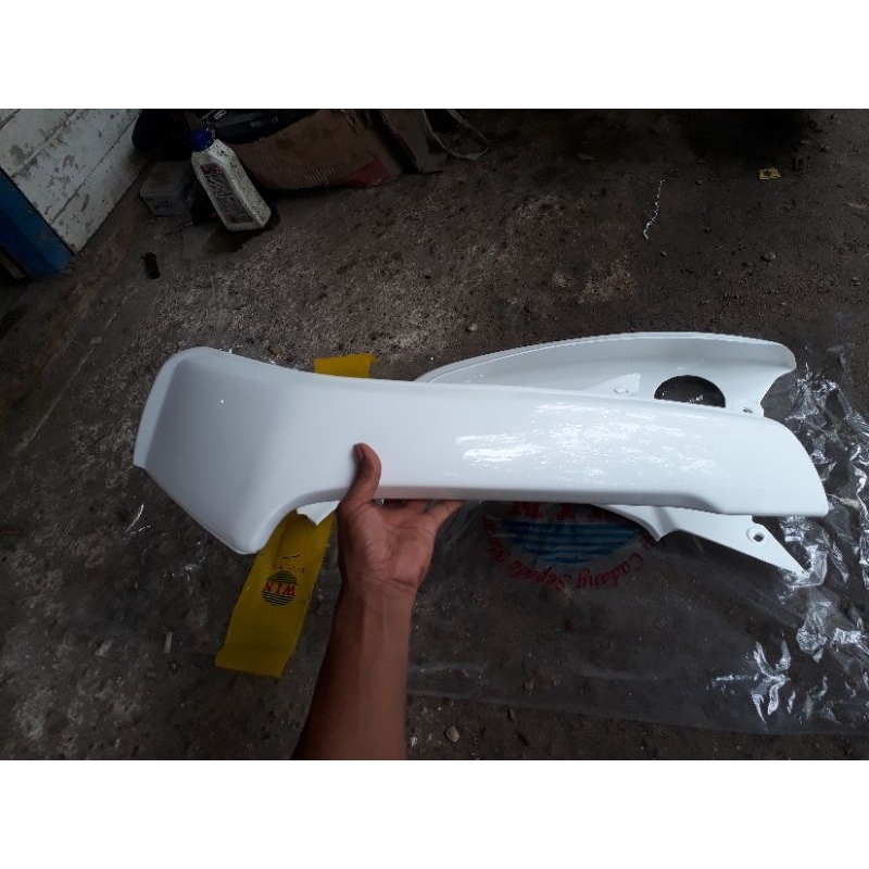 Dek samping sayap astrea grand putih original win