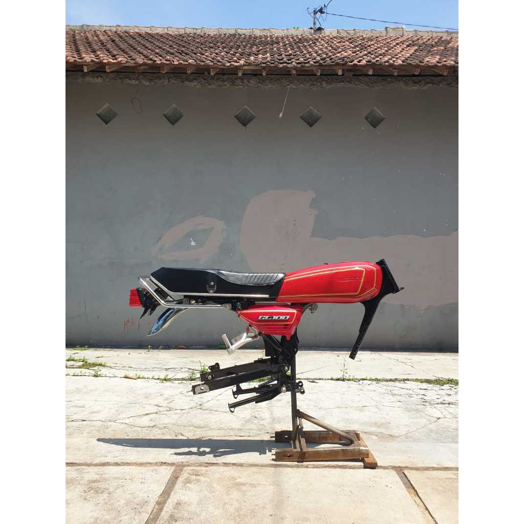 body set gl100 merah body set gl100 repro sudah tatanan sritt body set gl100 repro sudah segrek