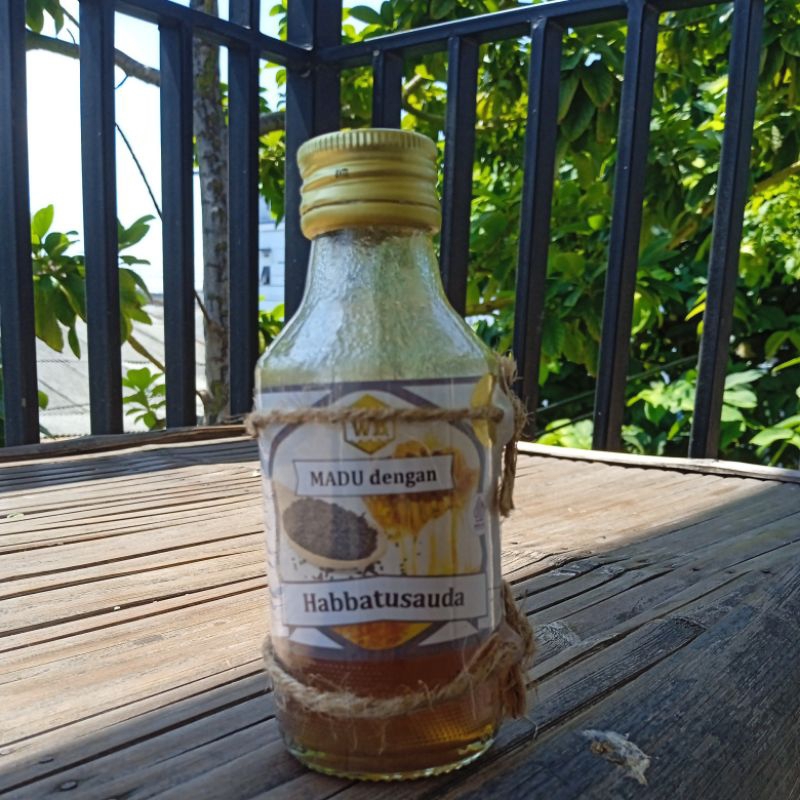 

MADU dengan HABBATUSSAUDA