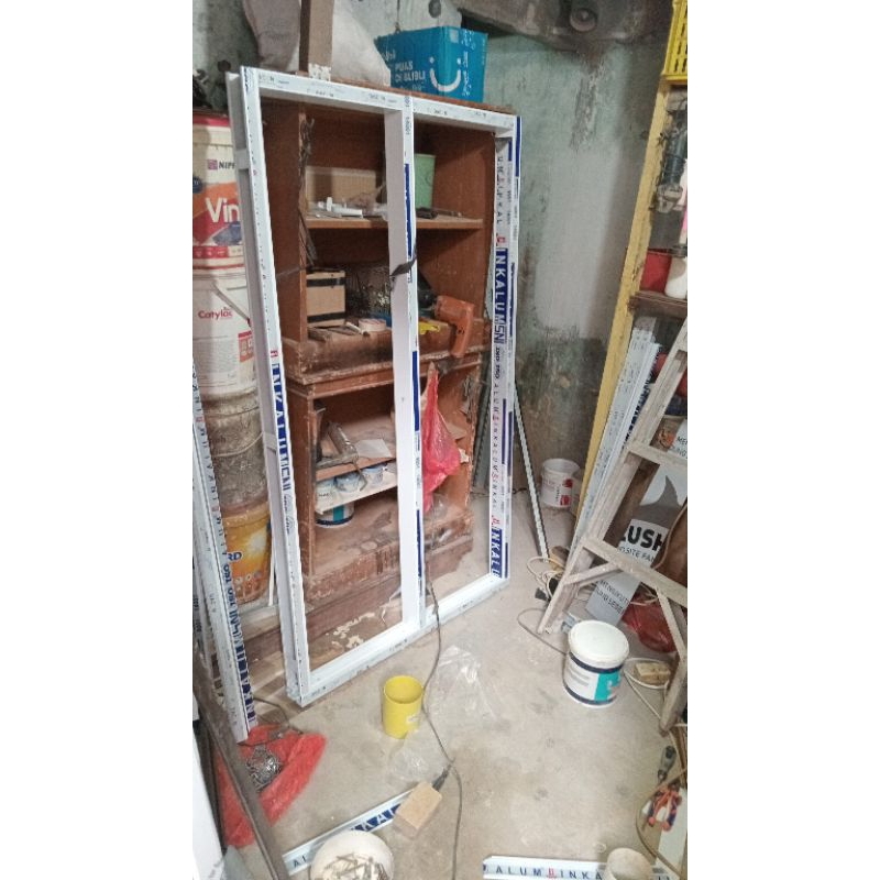 kusen aluminium pintu kaca dan jendela Aluminium