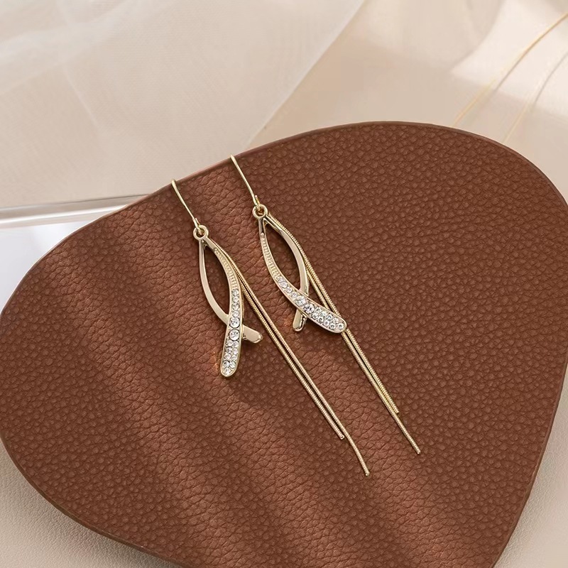 BEST SELLER Anting Hijab Panjang Wanita Korea Model Juntai Warna Gold Emas Giwang Jilbab Hook