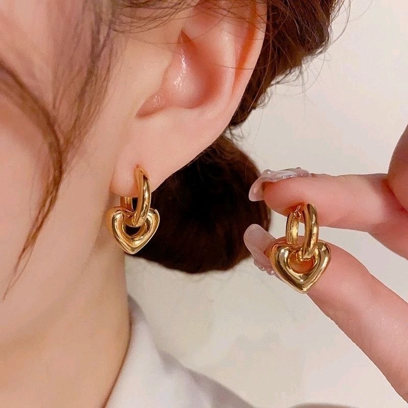 Anting double hati titanium cantik
