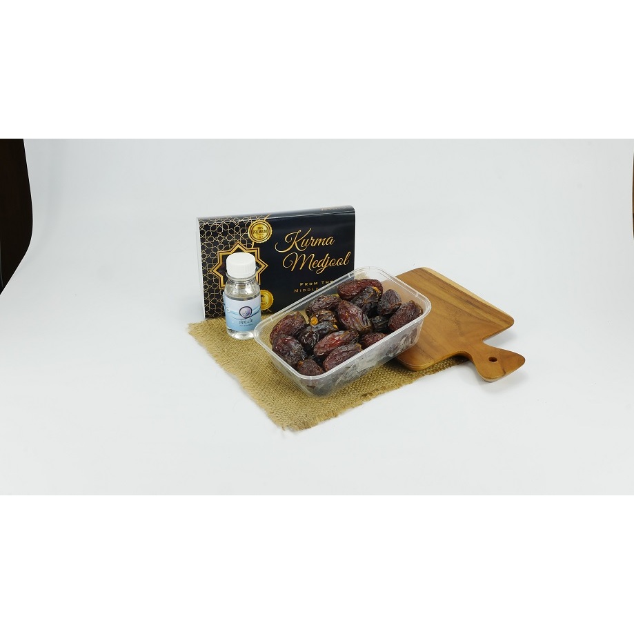 

KURMA MEDJOL PREMIUM 500 GRAM FREE 50 ML ZAM ZAM