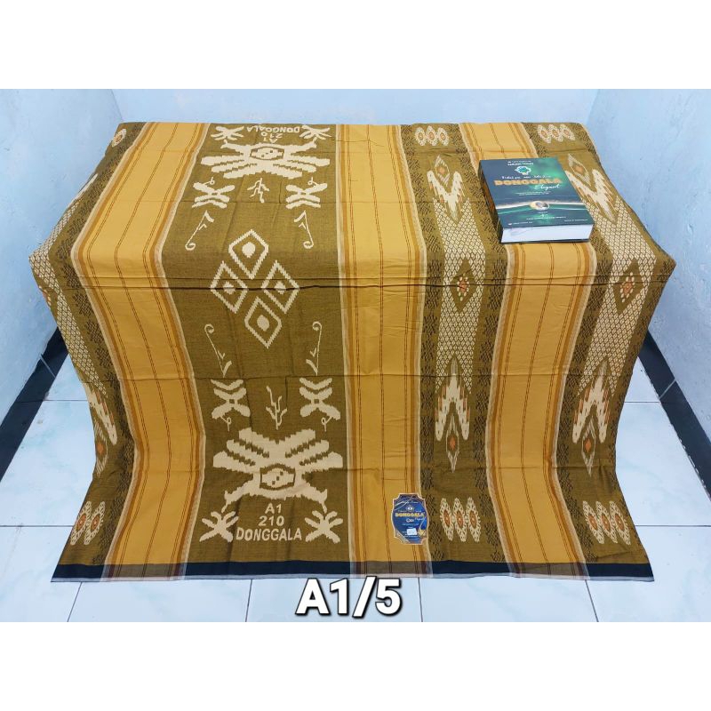 SARUNG DONGGALA RAYON A1 RAYON HALUS DOBBY MIX KEMBANG