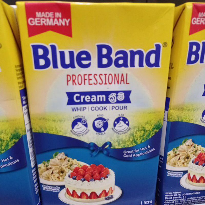 

whip cream cair blueband kemasan 1L ( pembelian 2 pcs gratis kocokan telur silikon 1) selama persediaan ada