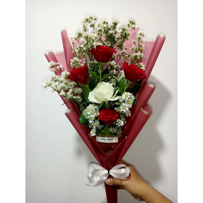 Buket bunga mawar merah mix putih Asli segar CIMAHI BDG PADALARANG