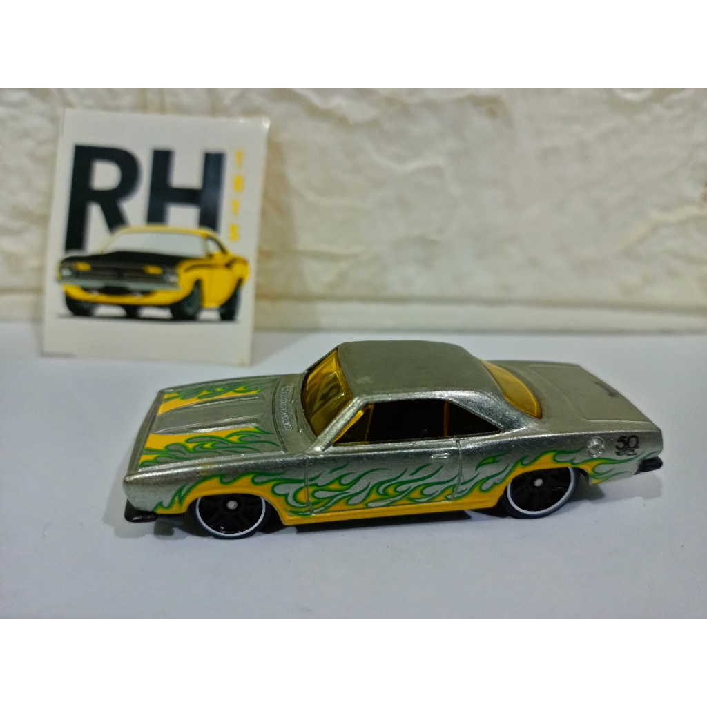 Hot Wheels 68 Plymouth Barracuda Formula S Zamac