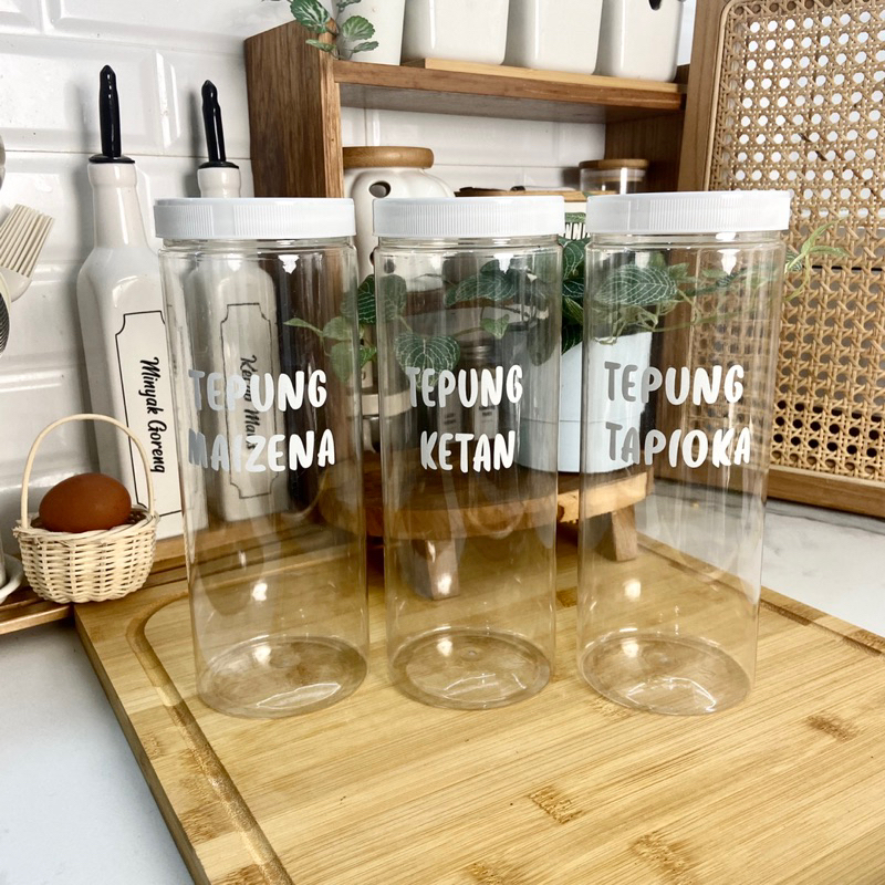 (Free Sendok kayu) Toples Bumbu Dapur 1500ml Tutup PUTIH FREE stiker Cutting Putih New