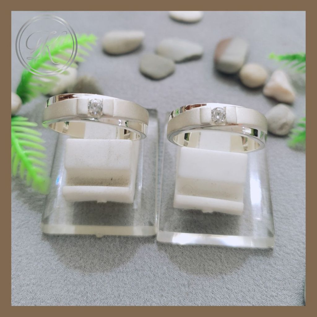 Cincin tunangan Cincin nikah Cincin couple pasangan ukir nama Cincin couple perak