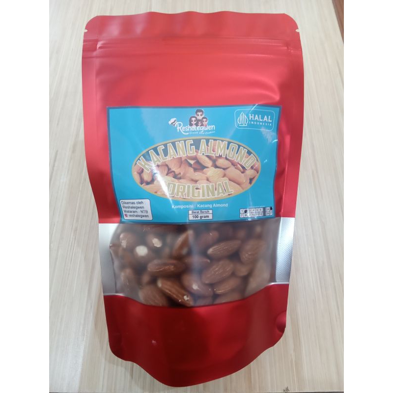 

Kacang Almond Original Pouch 100 gr