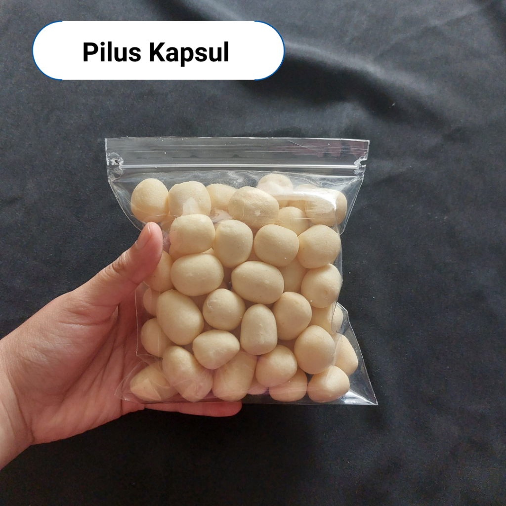 

Pilus Ikan Oval Gurih 70 gram - Pilus Kapsul Telur Ikan - Snack Serba 5 Ribu