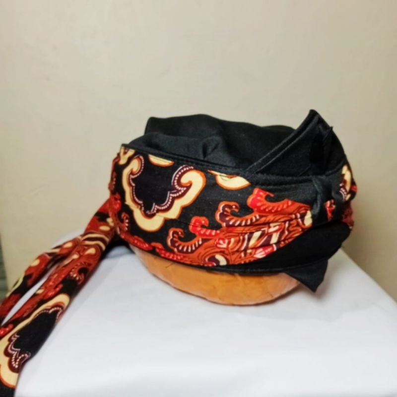 Iket blangkon batik lengor totopong udeng sliwir jawa sunda tradiisional terbaru