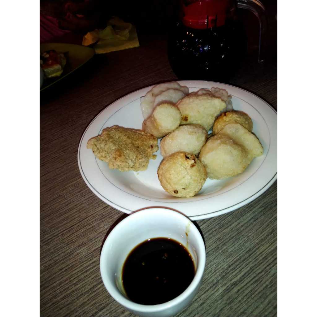 

PEMPEK CEK TASYA KHAS PALEMBANG