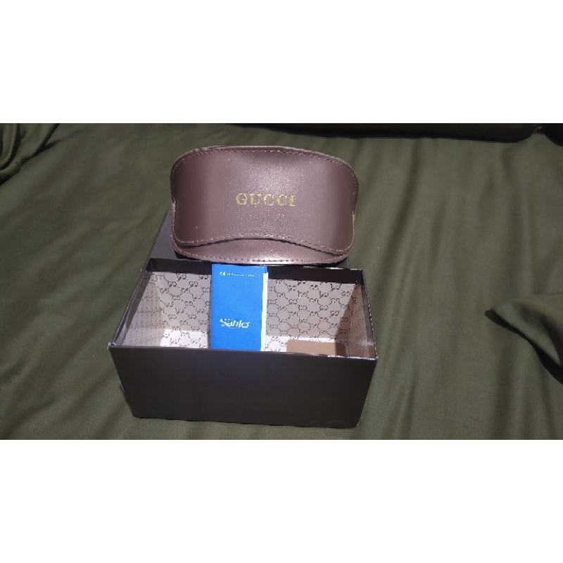 KACAMATA HITAM GUCCI