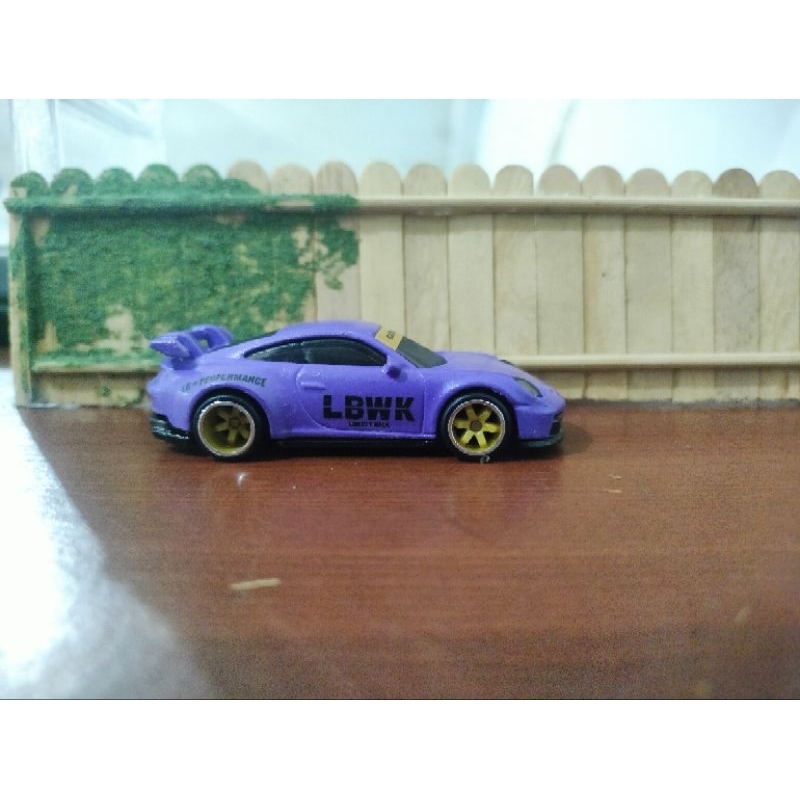 hotwheels Porsche custom (unrivet)