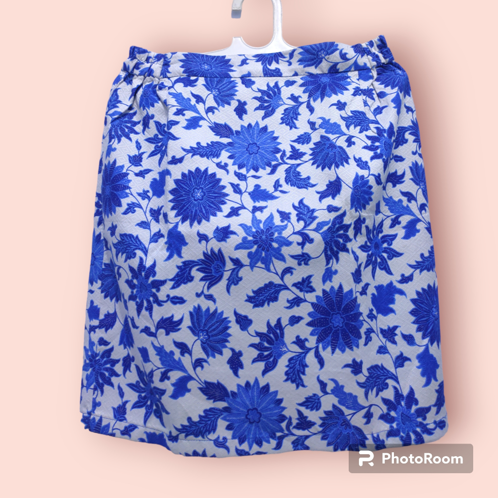 Rok span batik biru