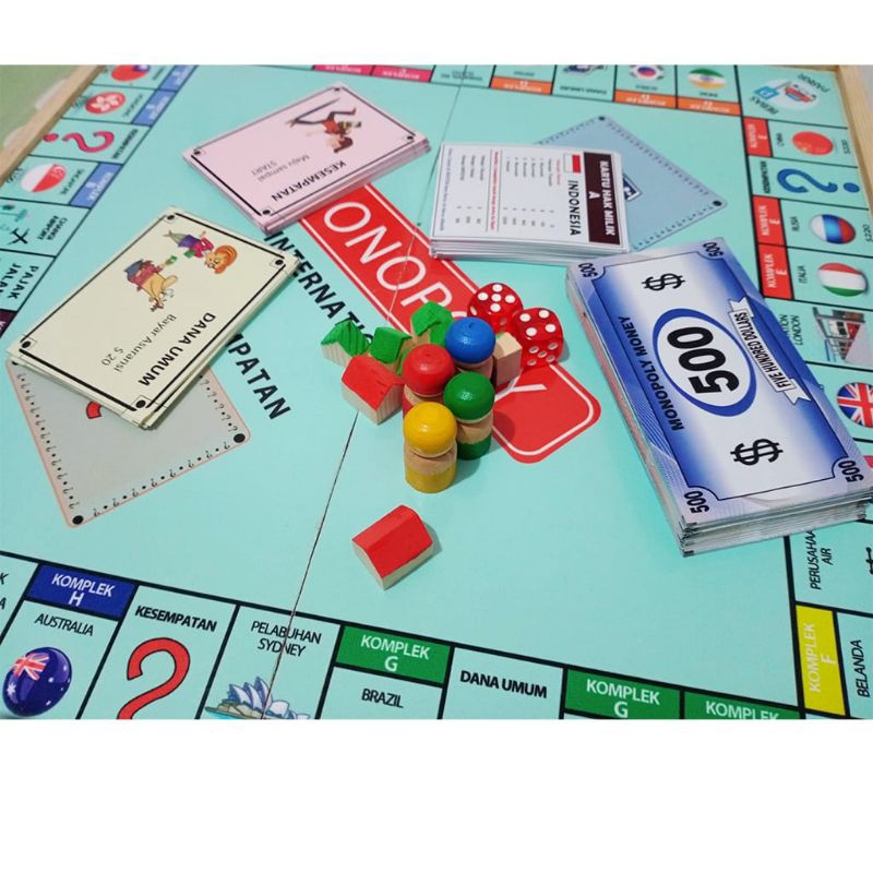 Papan permainan Monopoli international bahasa indonesia