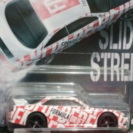 Hot Wheels NISSAN SILVIA (S14)